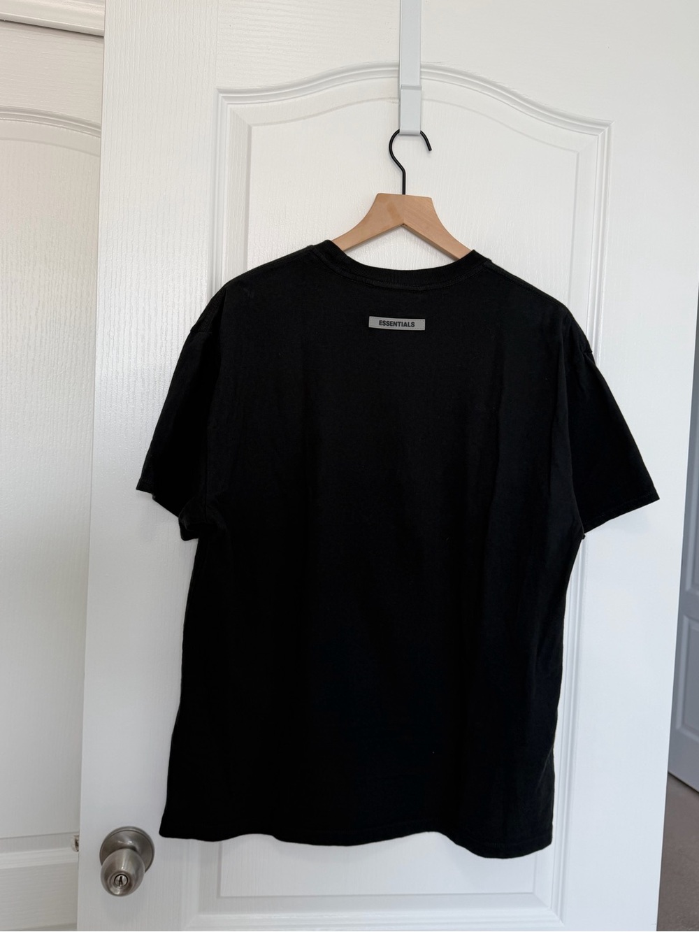 Fear Of God Essentials Black Crewneck T-Shirt Small - Picture 6 of 11
